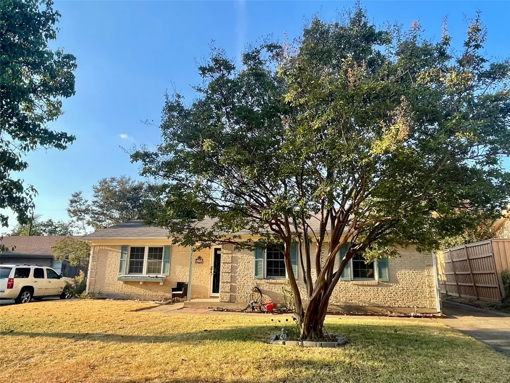 714 Timberlake Circle Richardson, TX 75080