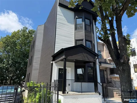57 Montgomery Avenue 1