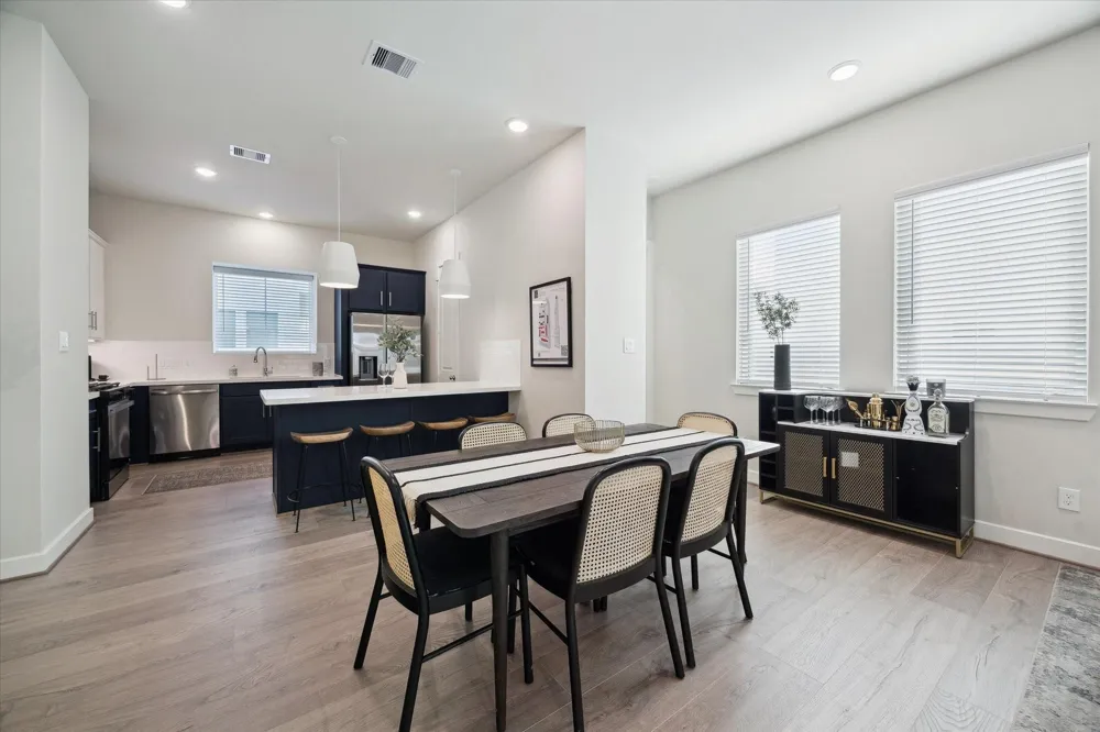 3405 Hicks Street Houston, TX 77007