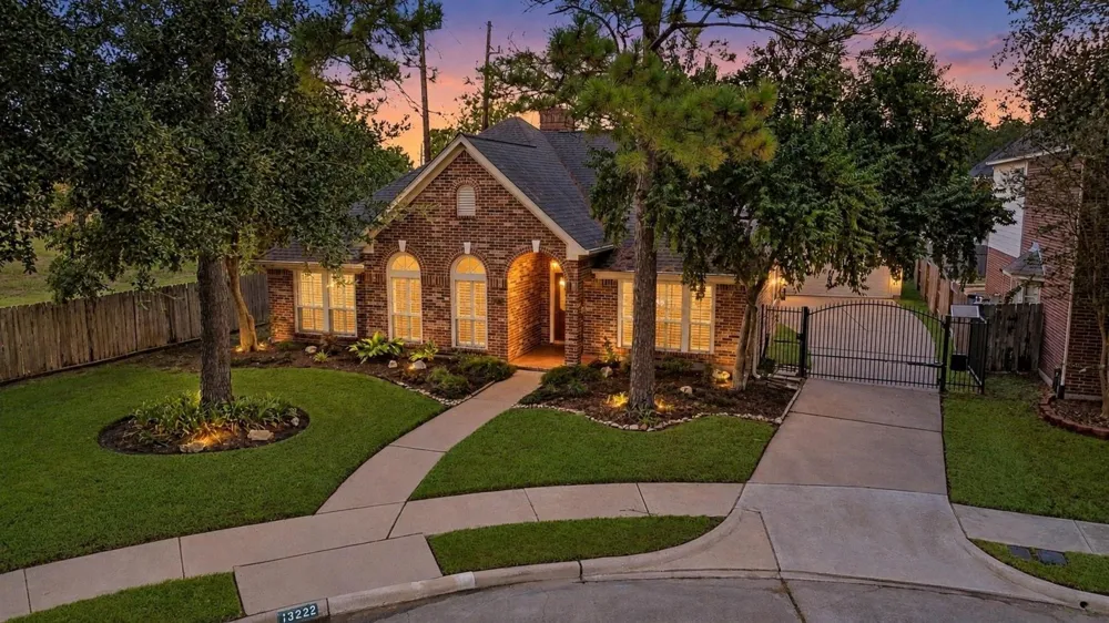 13222 Sycamore Heights Street Houston, TX 77065