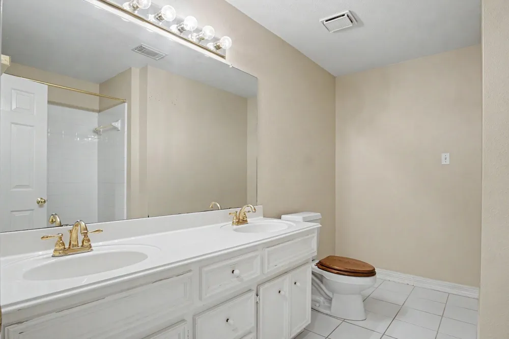 13222 Sycamore Heights Street Houston, TX 77065