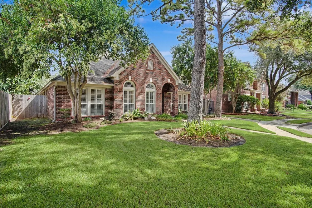 13222 Sycamore Heights Street Houston, TX 77065