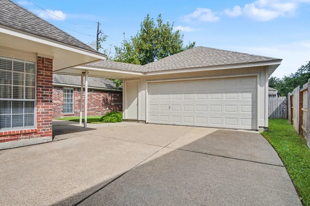 13222 Sycamore Heights Street Houston, TX 77065