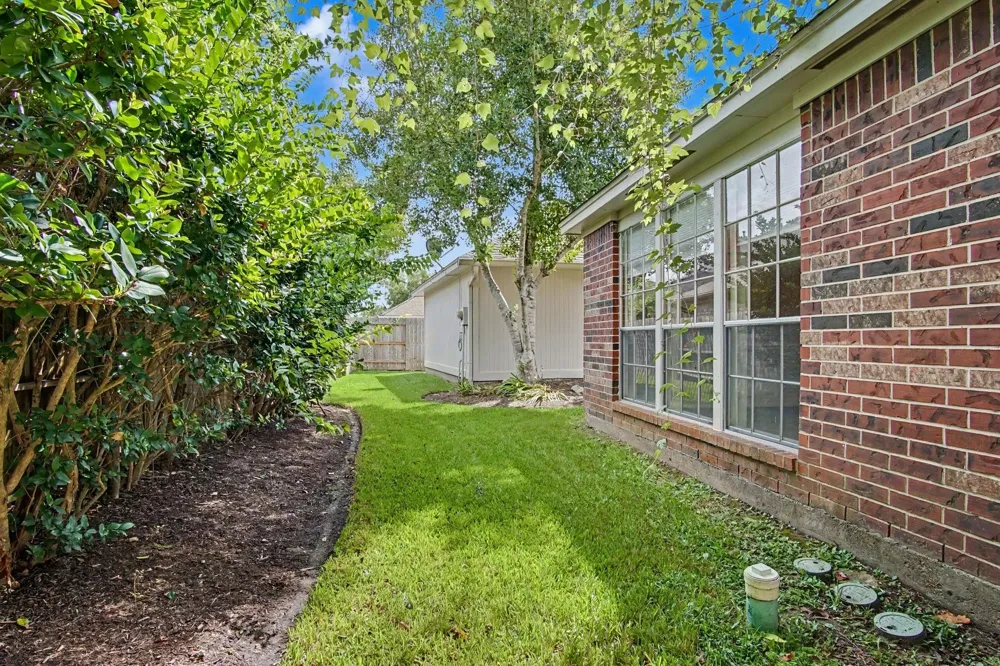 13222 Sycamore Heights Street Houston, TX 77065