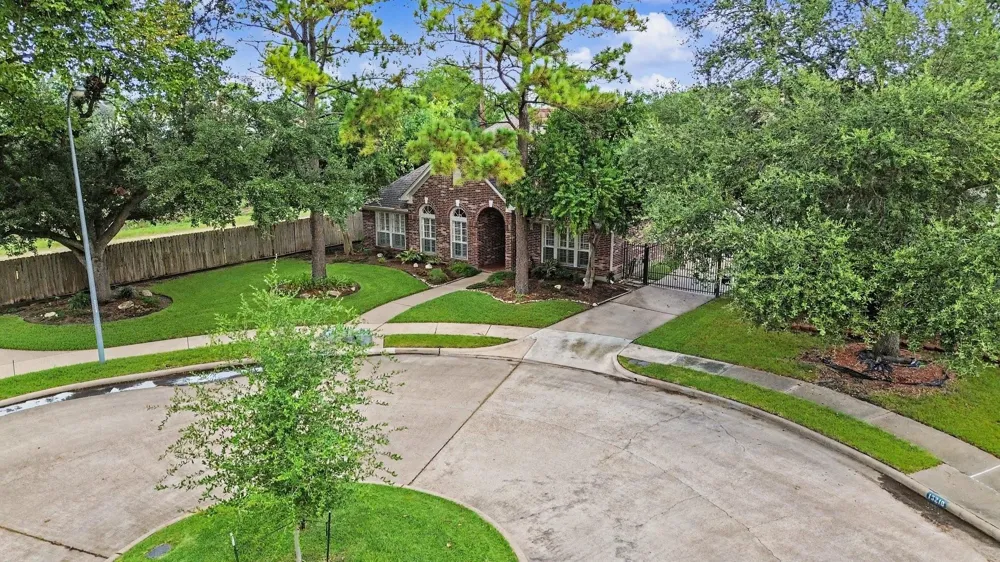 13222 Sycamore Heights Street Houston, TX 77065