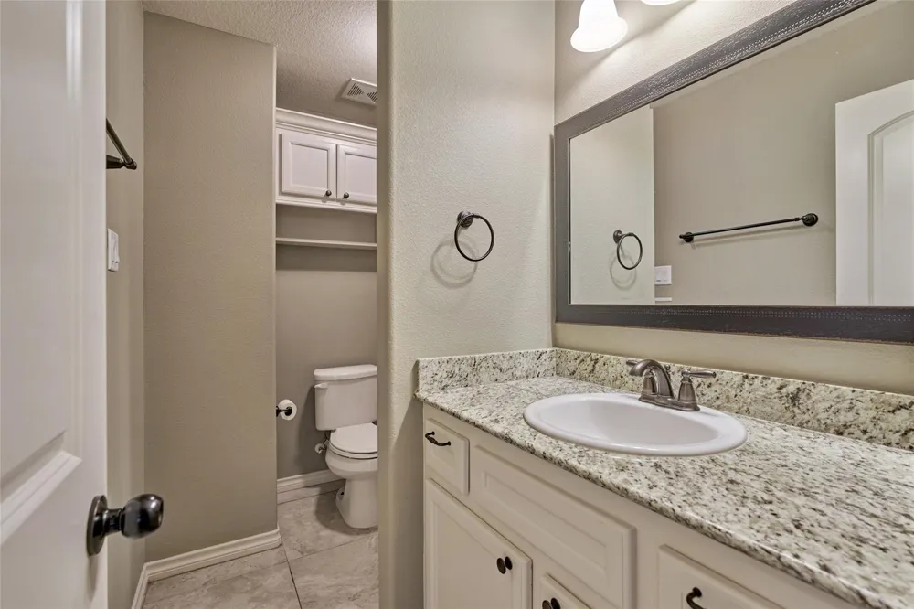 103 Bessie Price Owens Drive Montgomery, TX 77356