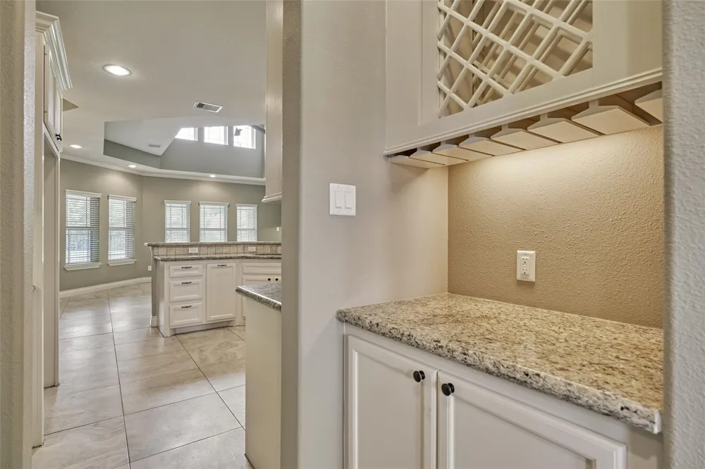 103 Bessie Price Owens Drive Montgomery, TX 77356