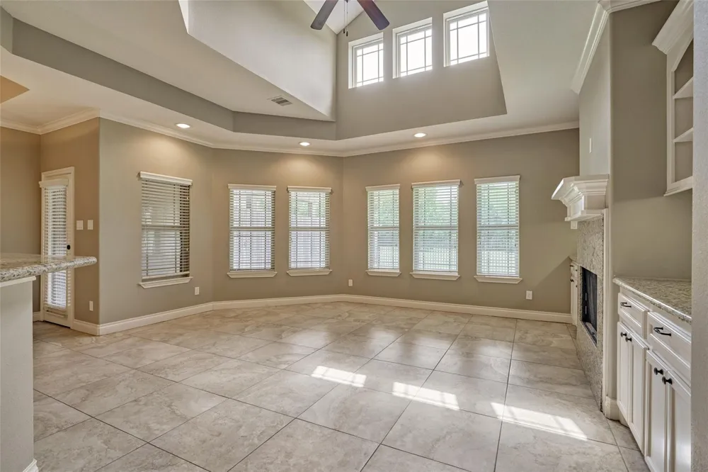 103 Bessie Price Owens Drive Montgomery, TX 77356