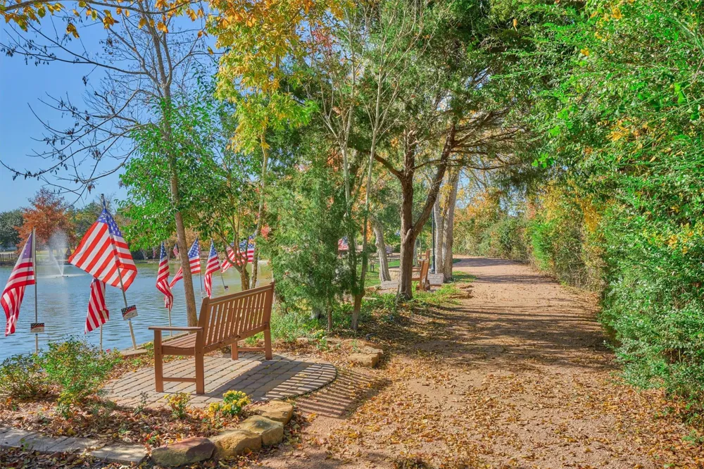 103 Bessie Price Owens Drive Montgomery, TX 77356