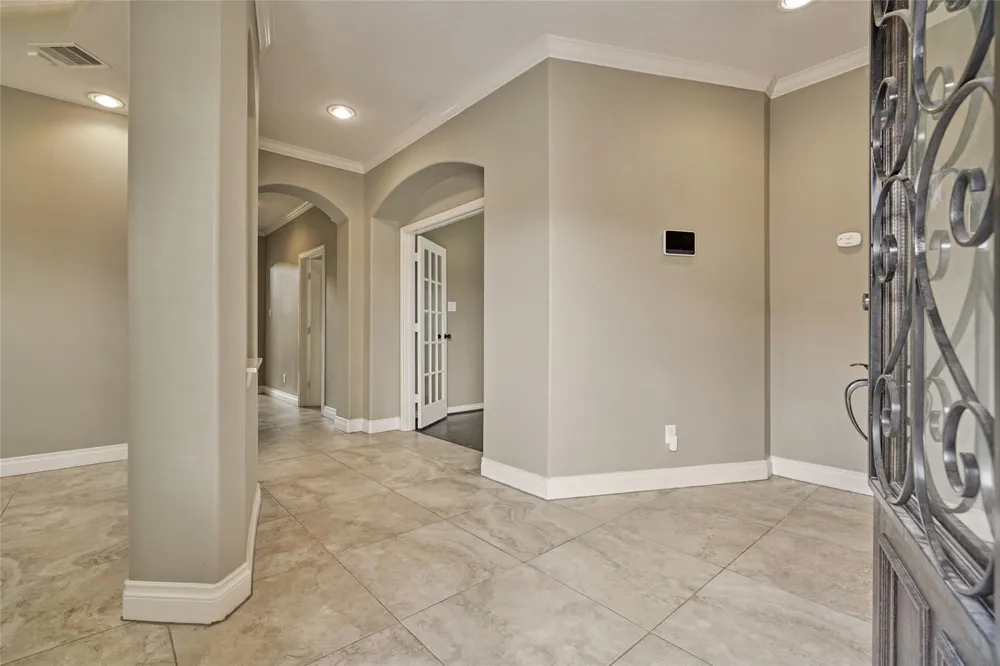 103 Bessie Price Owens Drive Montgomery, TX 77356
