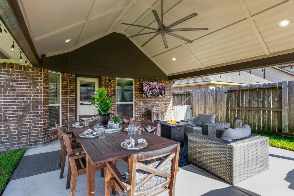 10119 Naples Cliff Court Cypress, TX 77433