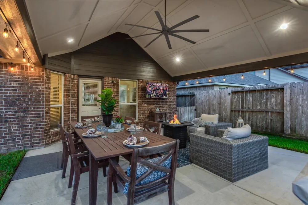 10119 Naples Cliff Court Cypress, TX 77433