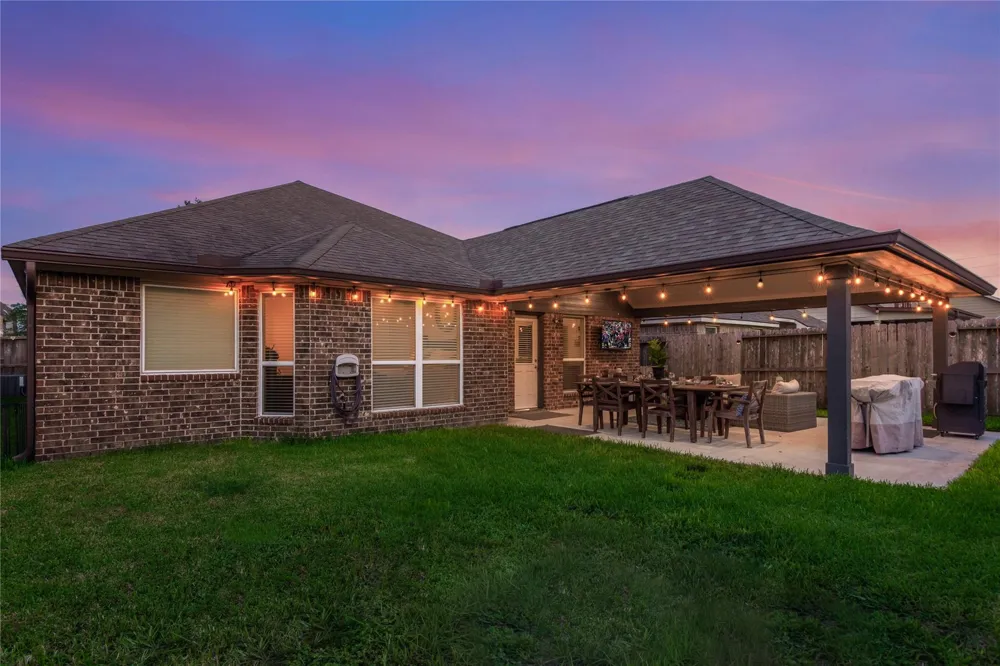 10119 Naples Cliff Court Cypress, TX 77433