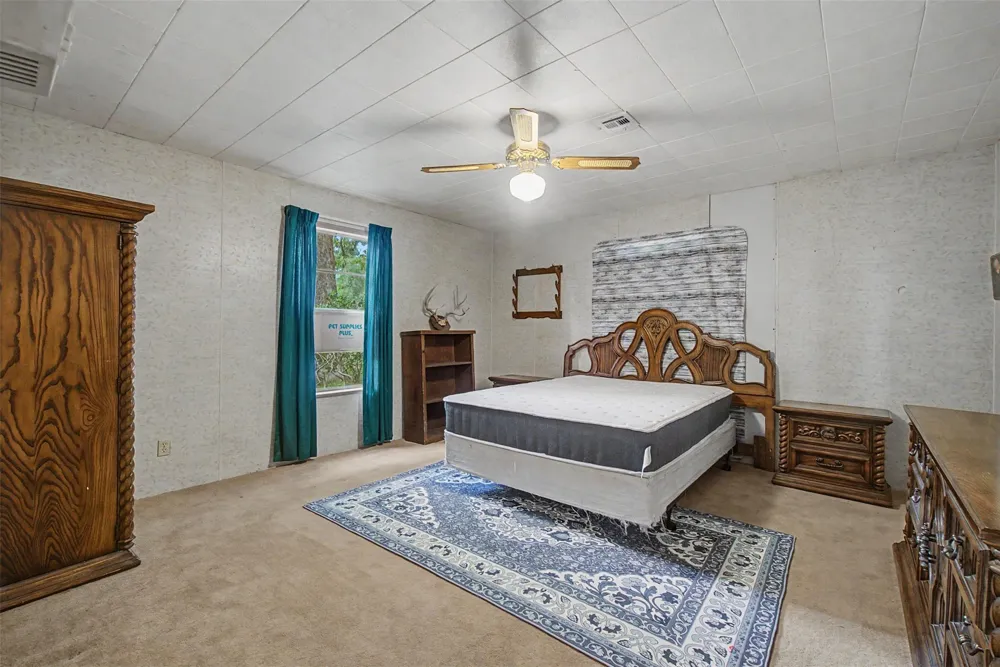 6556 Golden Oaks Drive Conroe, TX 77385