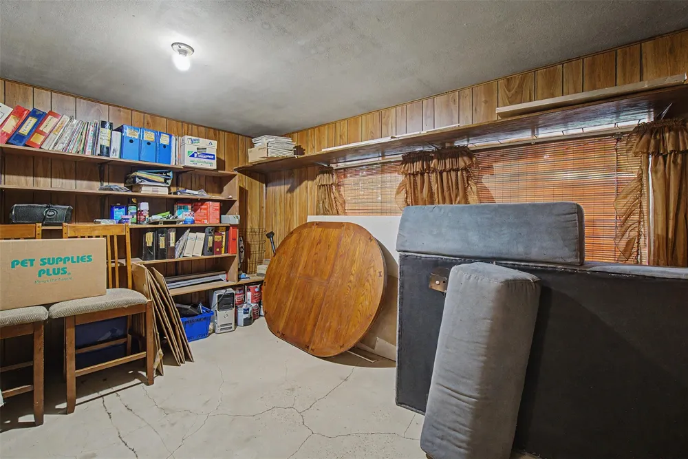 6556 Golden Oaks Drive Conroe, TX 77385