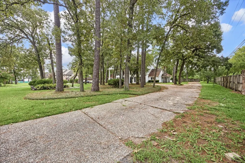 11519 Habersham Lane Houston, TX 77024