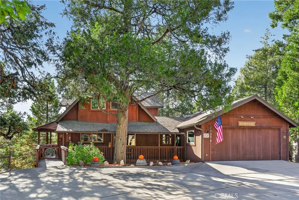 374 Grass Valley Road Lake Arrowhead, CA 92352