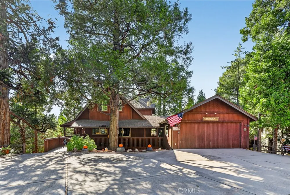374 Grass Valley Road Lake Arrowhead, CA 92352