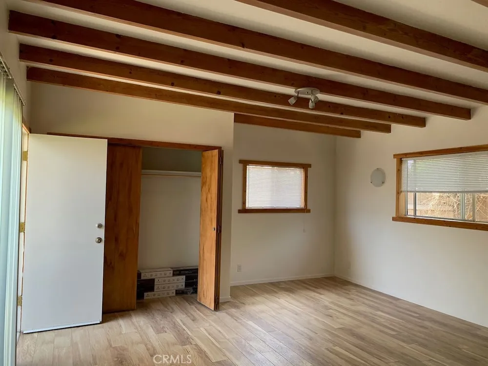 1760 Ruhland Avenue Manhattan Beach, CA 90266
