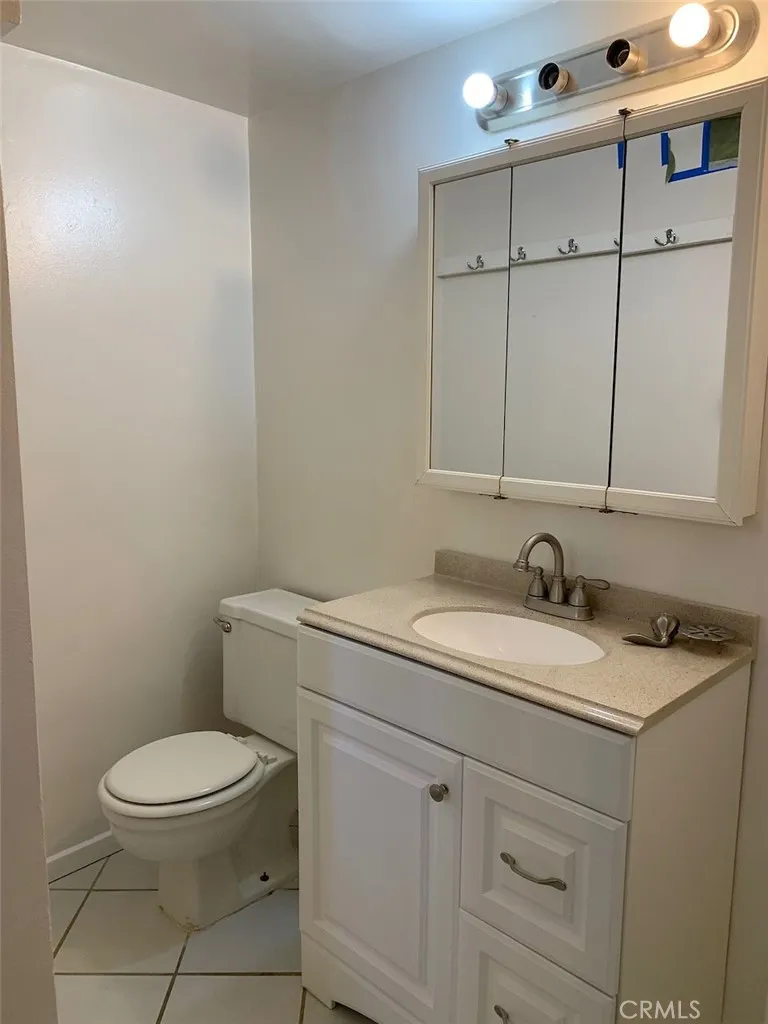 1760 Ruhland Avenue Manhattan Beach, CA 90266