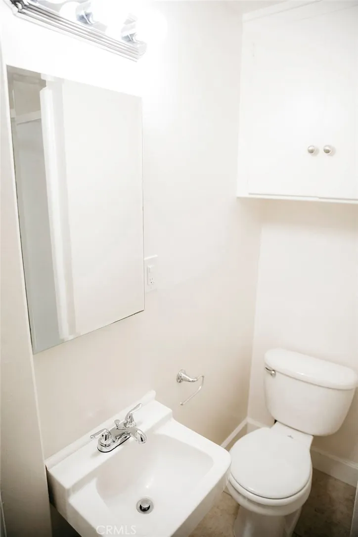 1760 Ruhland Avenue Manhattan Beach, CA 90266