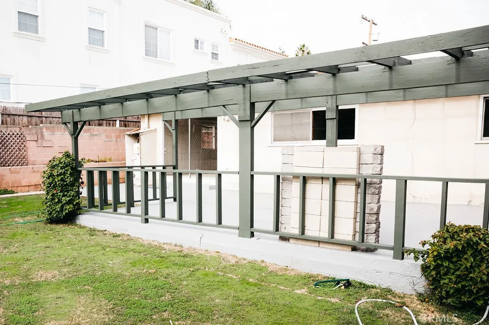 1760 Ruhland Avenue Manhattan Beach, CA 90266