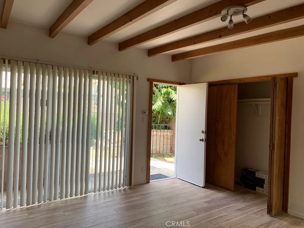 1760 Ruhland Avenue Manhattan Beach, CA 90266