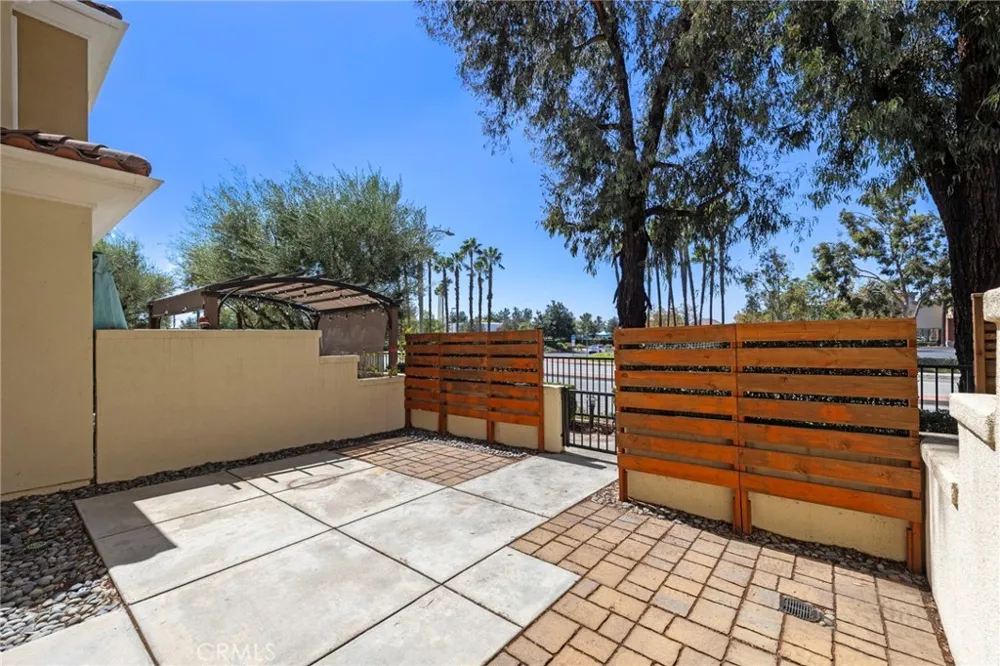 105 Via Vicini Rancho Santa Margarita, CA 92688