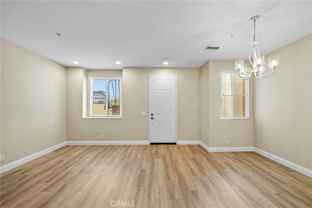 105 Via Vicini Rancho Santa Margarita, CA 92688