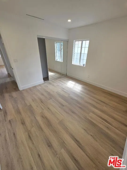 8519 Yolanda Avenue Los Angeles, CA 91324