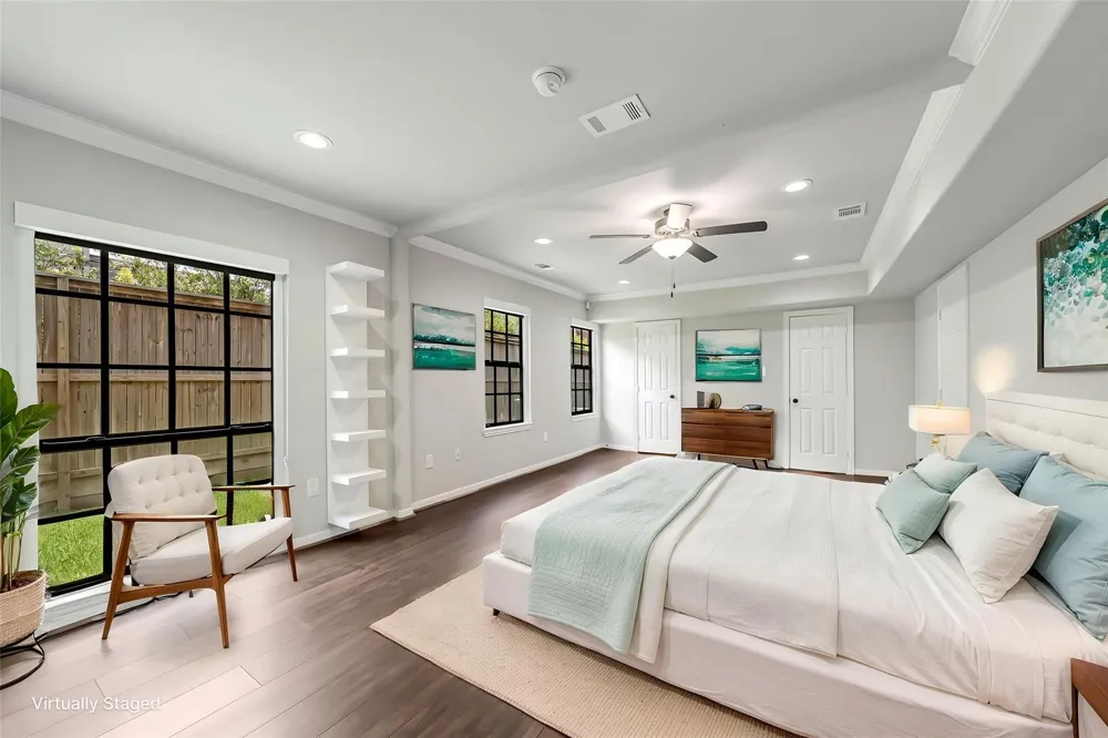 7312 Main Street Houston, TX 77030