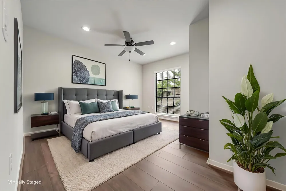 7312 Main Street Houston, TX 77030