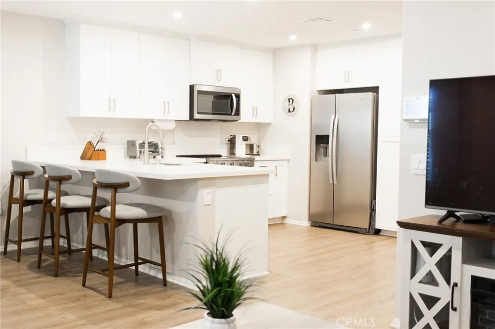 16179 Lumia Way Fontana, CA 92336