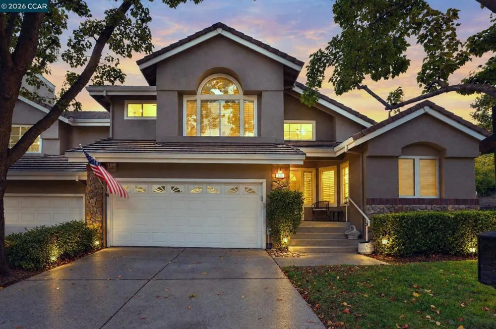 220 Promenade Ln Danville, CA 94506