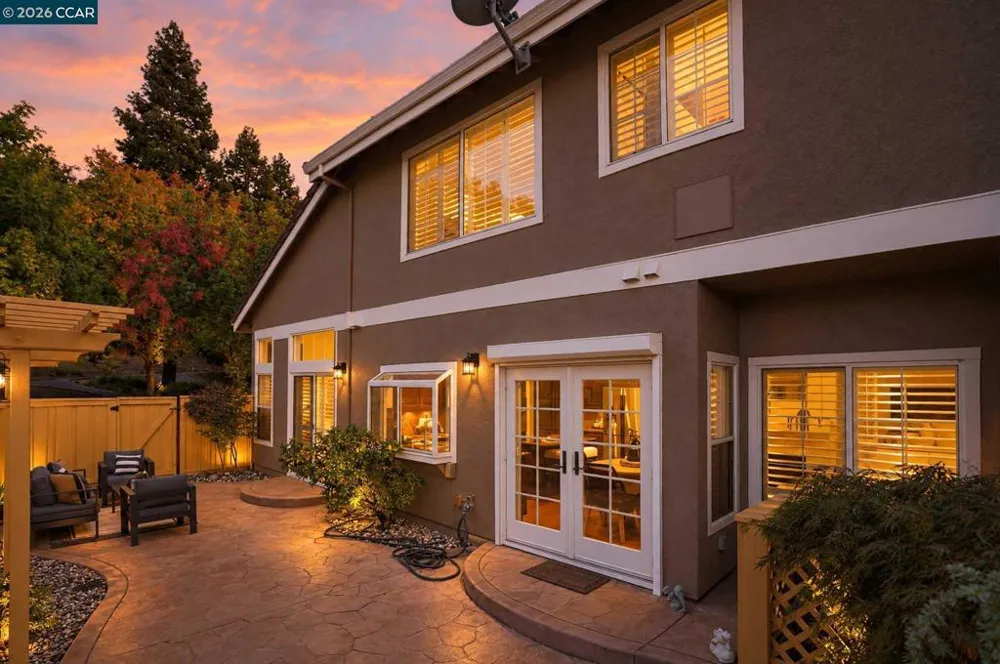 220 Promenade Ln Danville, CA 94506