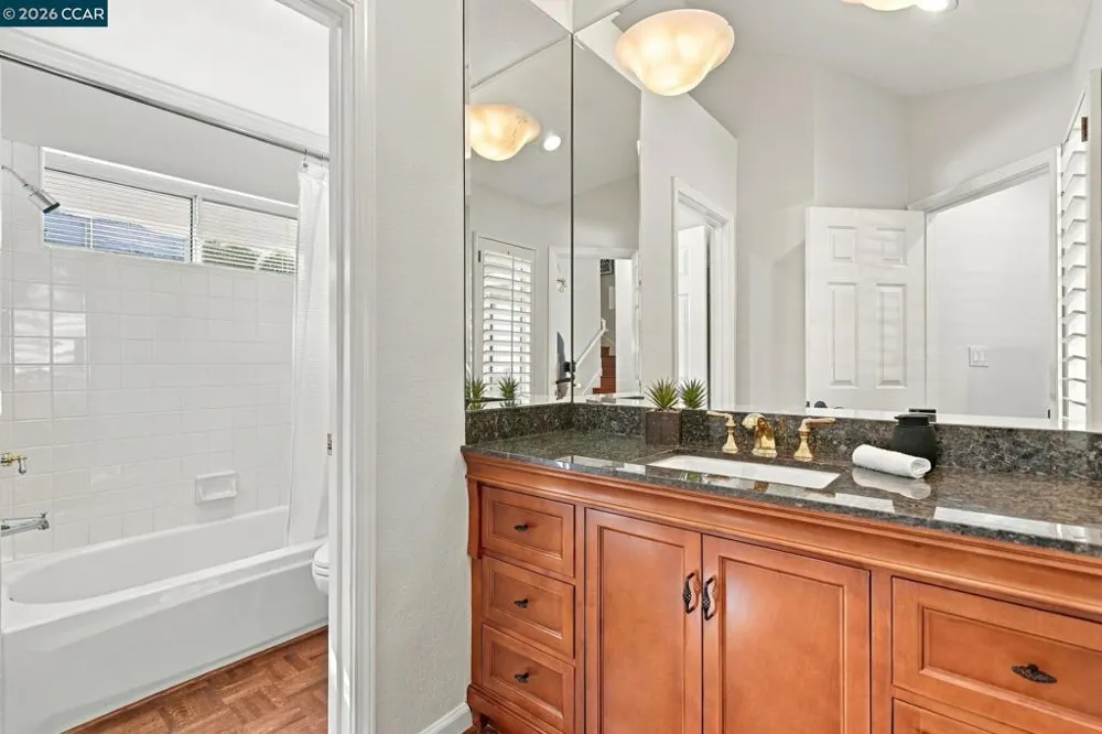 220 Promenade Ln Danville, CA 94506