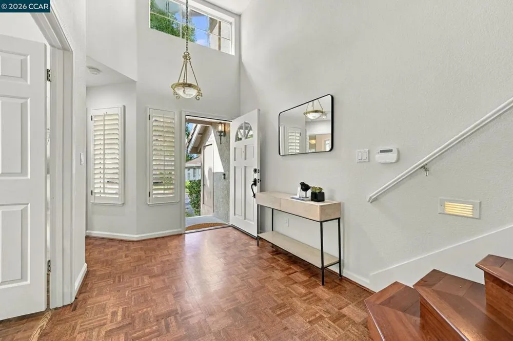 220 Promenade Ln Danville, CA 94506