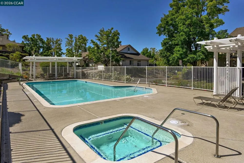 220 Promenade Ln Danville, CA 94506