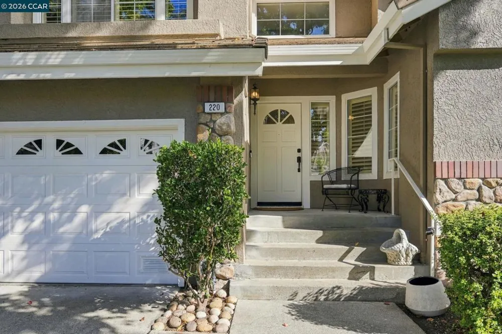 220 Promenade Ln Danville, CA 94506