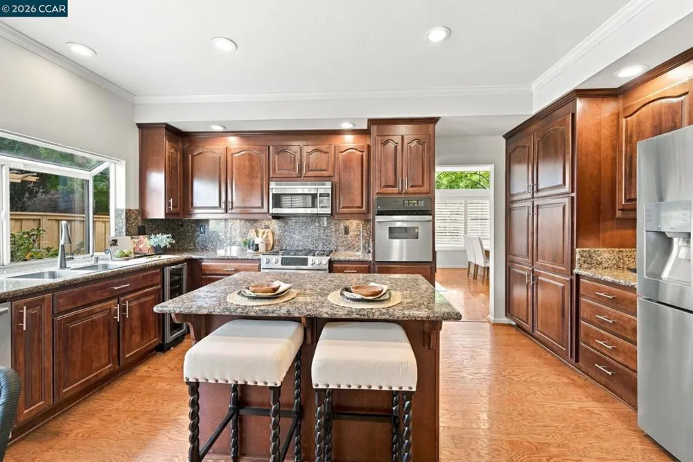 220 Promenade Ln Danville, CA 94506
