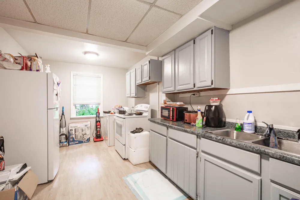 98 23rd Street S Battle Creek, MI 49015