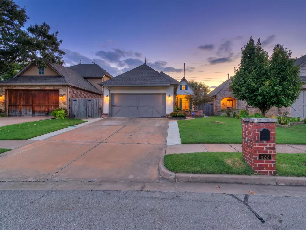 522 Willow Place Jenks, OK 74037