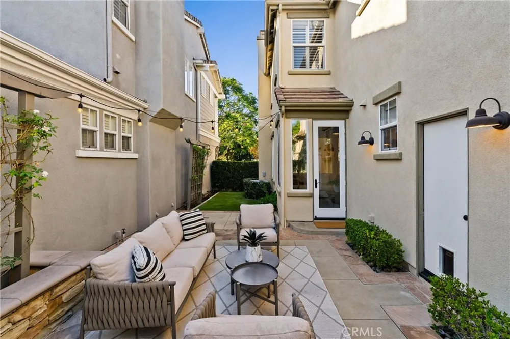 34 Snapdragon Street Ladera Ranch, CA 92694