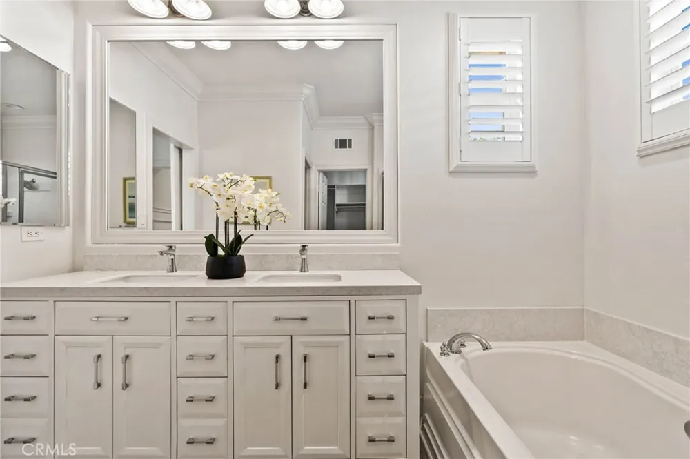 34 Snapdragon Street Ladera Ranch, CA 92694