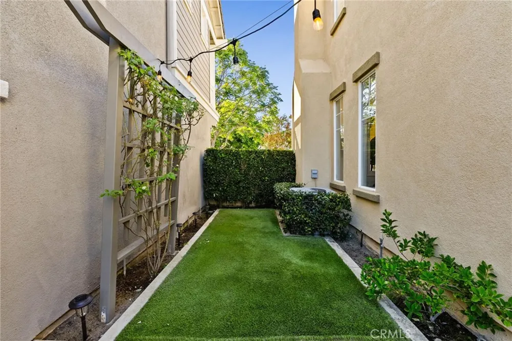 34 Snapdragon Street Ladera Ranch, CA 92694
