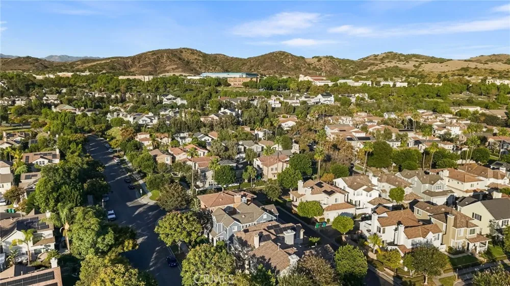 34 Snapdragon Street Ladera Ranch, CA 92694