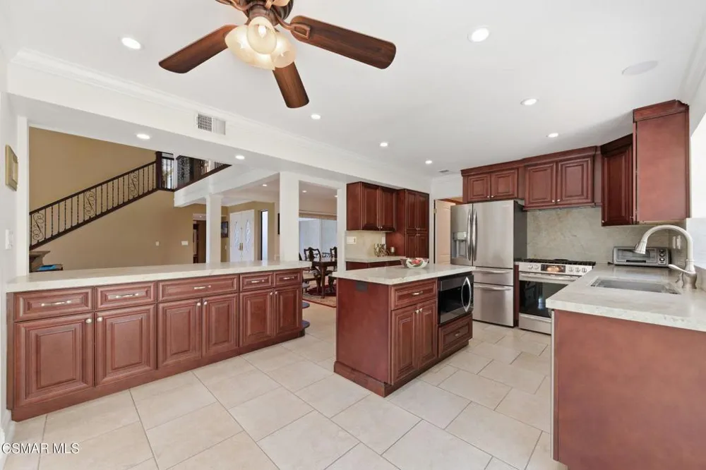 939 Ranch House Road Westlake Village, CA 91361