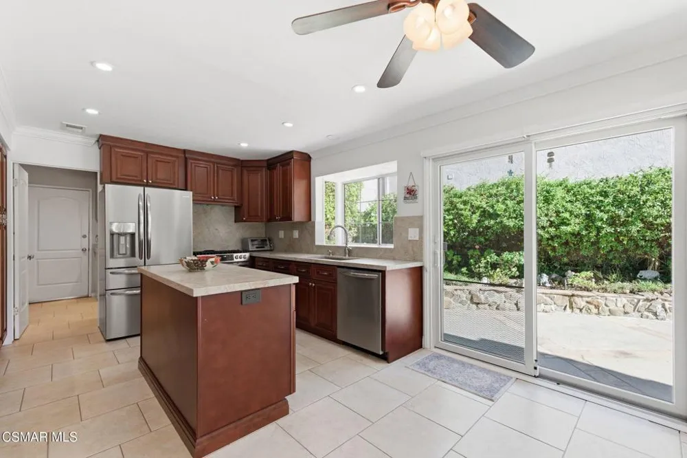939 Ranch House Road Westlake Village, CA 91361