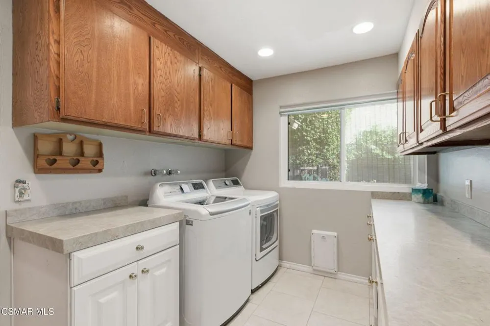 939 Ranch House Road Westlake Village, CA 91361