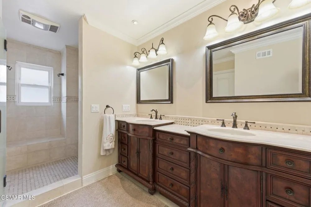 939 Ranch House Road Westlake Village, CA 91361